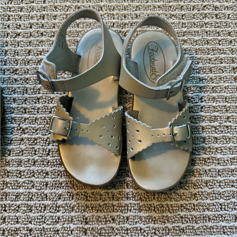 FootMates Gold Sandals Size 12